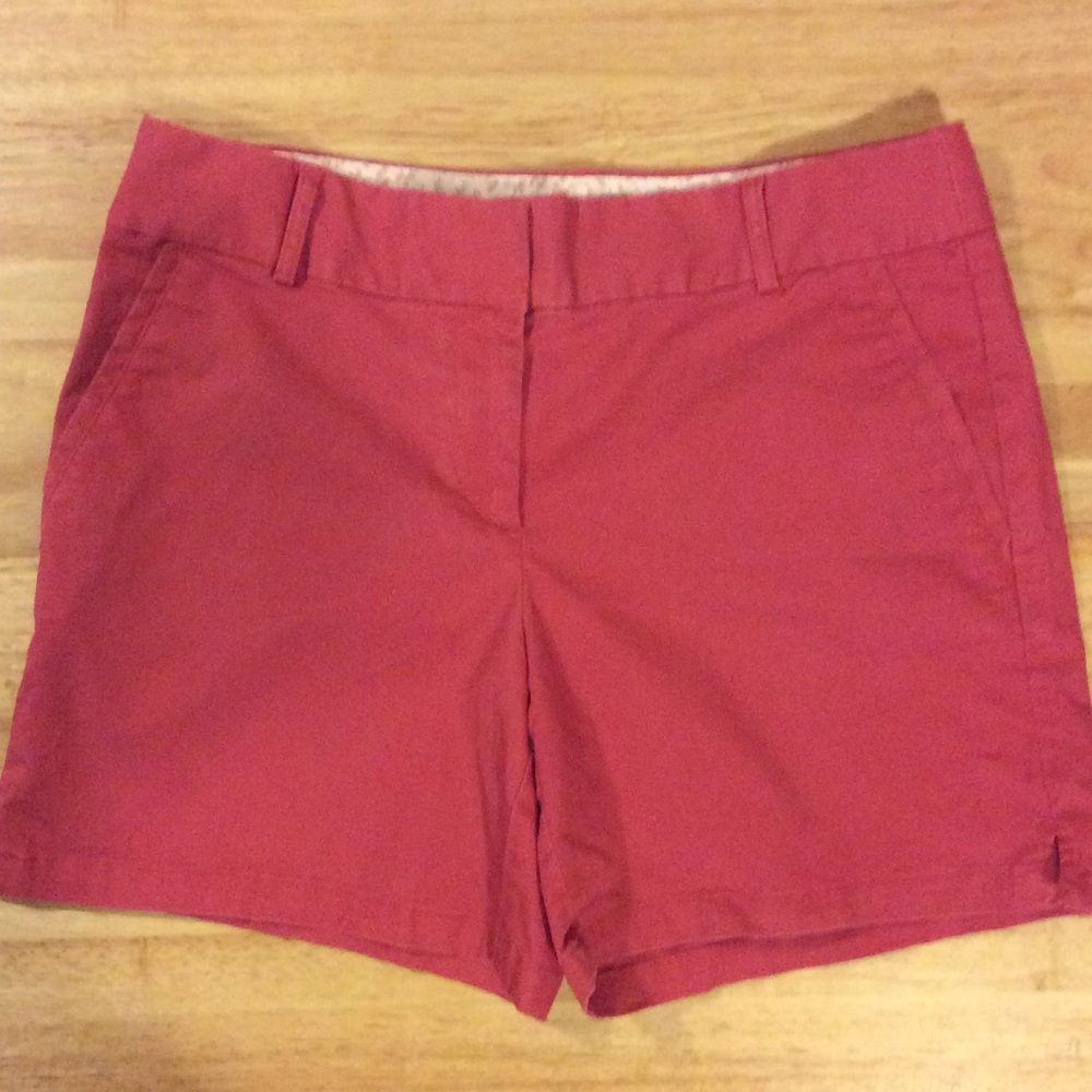 LOFT * Women's Shorts, size 8 color- salmon red