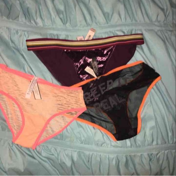 Victoria Secret panties - Picture 1 of 3