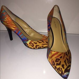 Exotic Nine West heels!!!