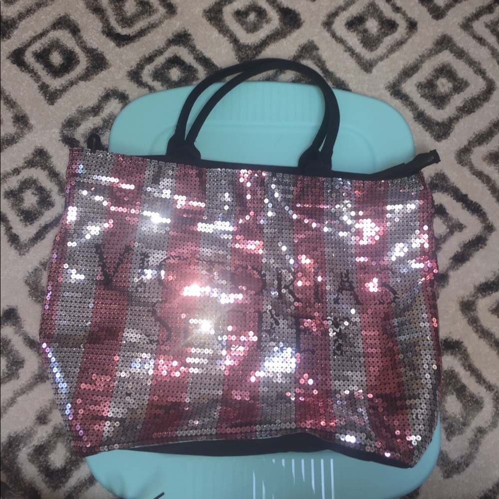 Victoria Secret sequence tote!