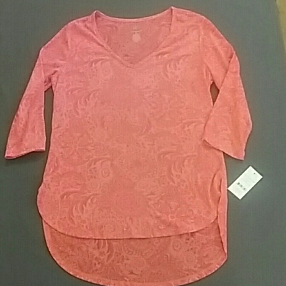 HANNAH NWT Shirt