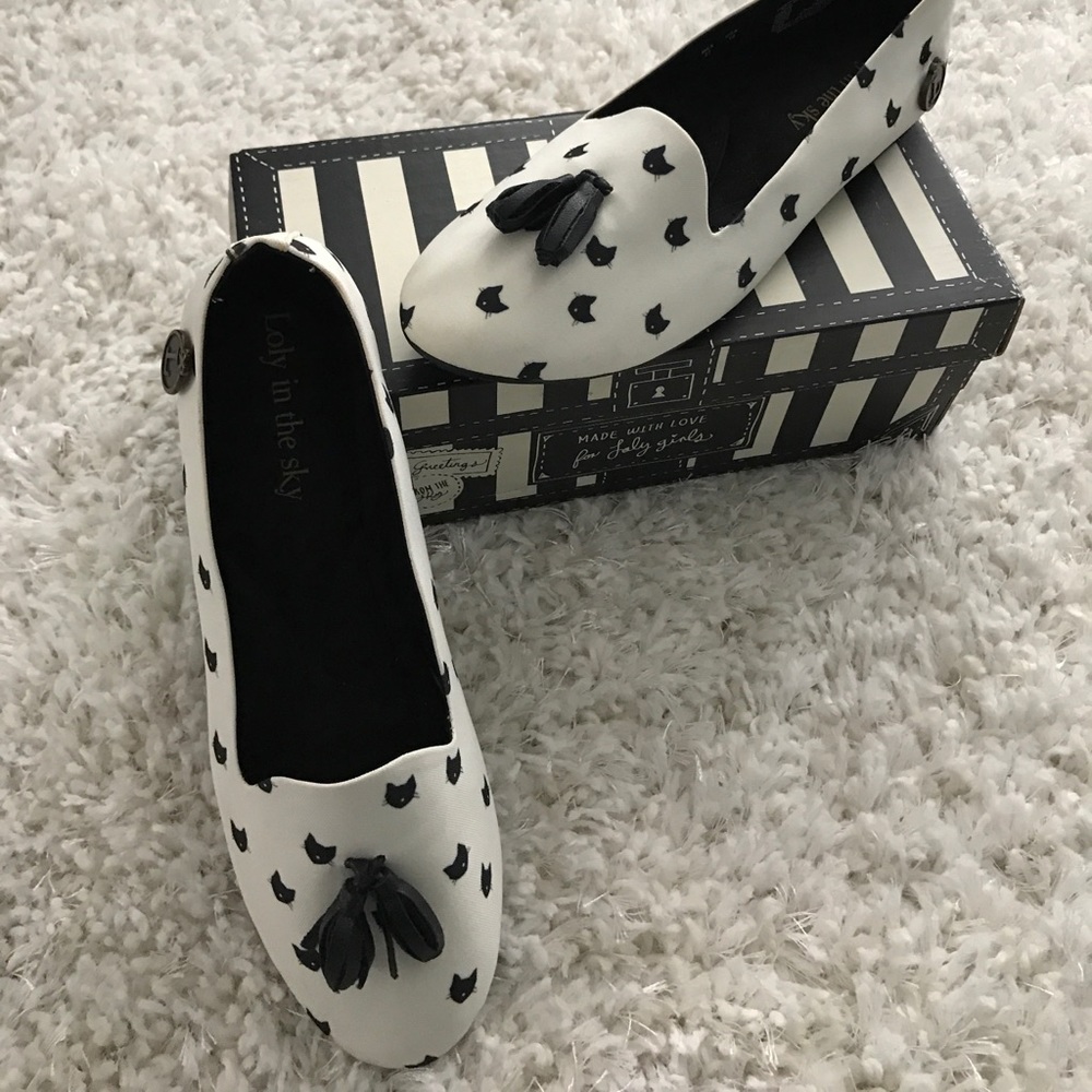 Kitty cat loafers new in box