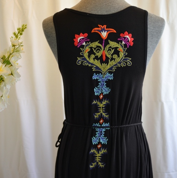 Caite Embroidered Sharkbite Hem Sleeveless Dress S - Picture 5 of 5