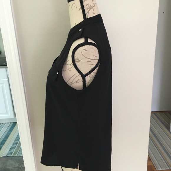 Calvin Klein Black button down Tank Size S/M - Picture 6 of 8