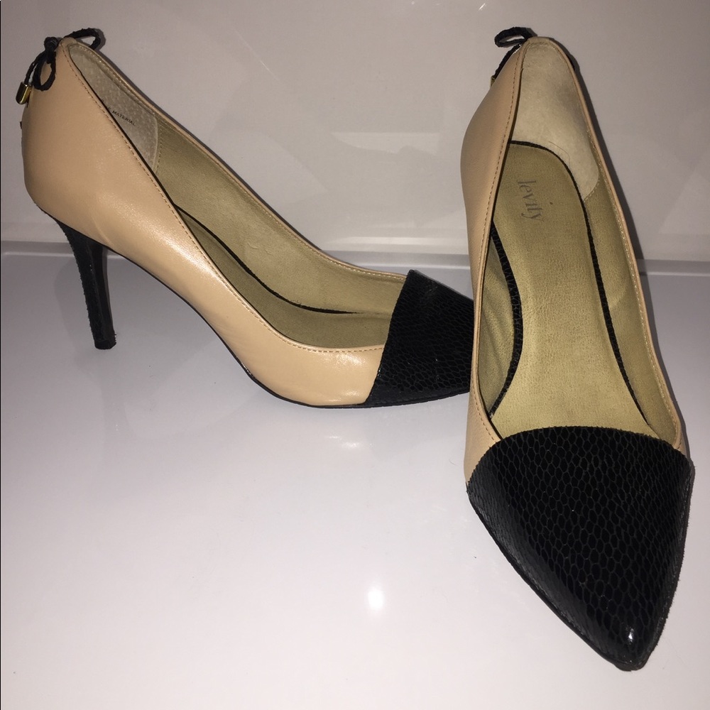 Cute Levity heels!