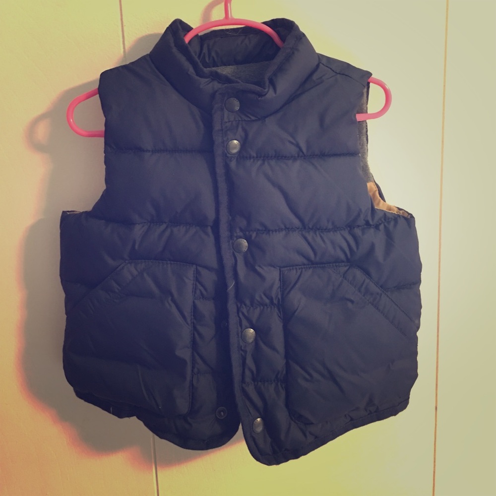 Gap kids toddler puffy vest