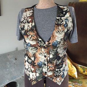 VINTAGE CAT VEST BECAUSE LIFE