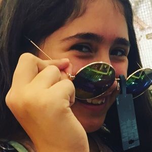 Meet your Posher, Sofia