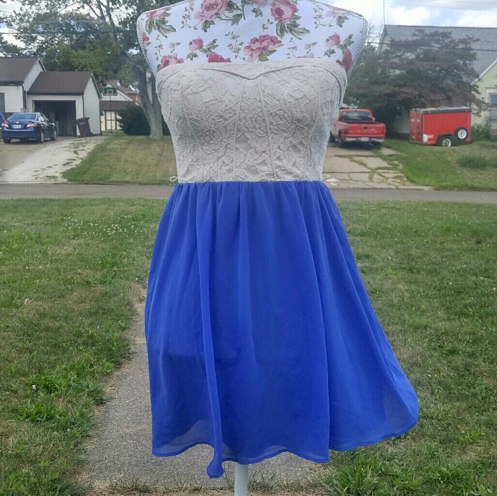 Blue and white lace dress