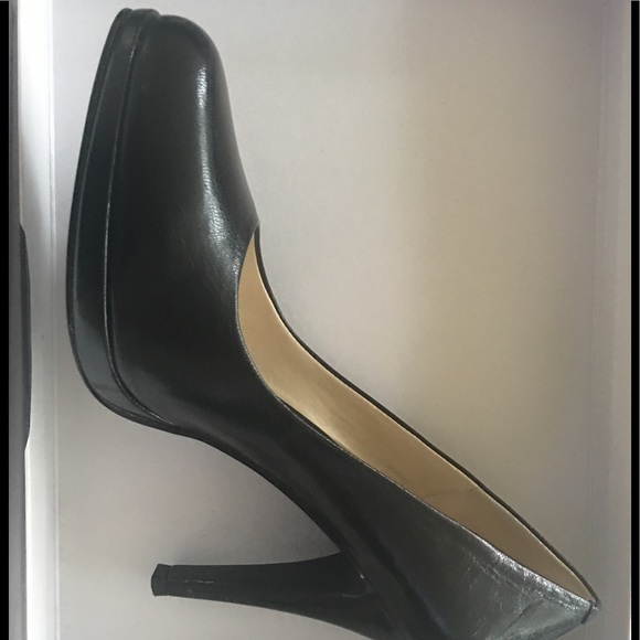 Nine West heels - Picture 2 of 3