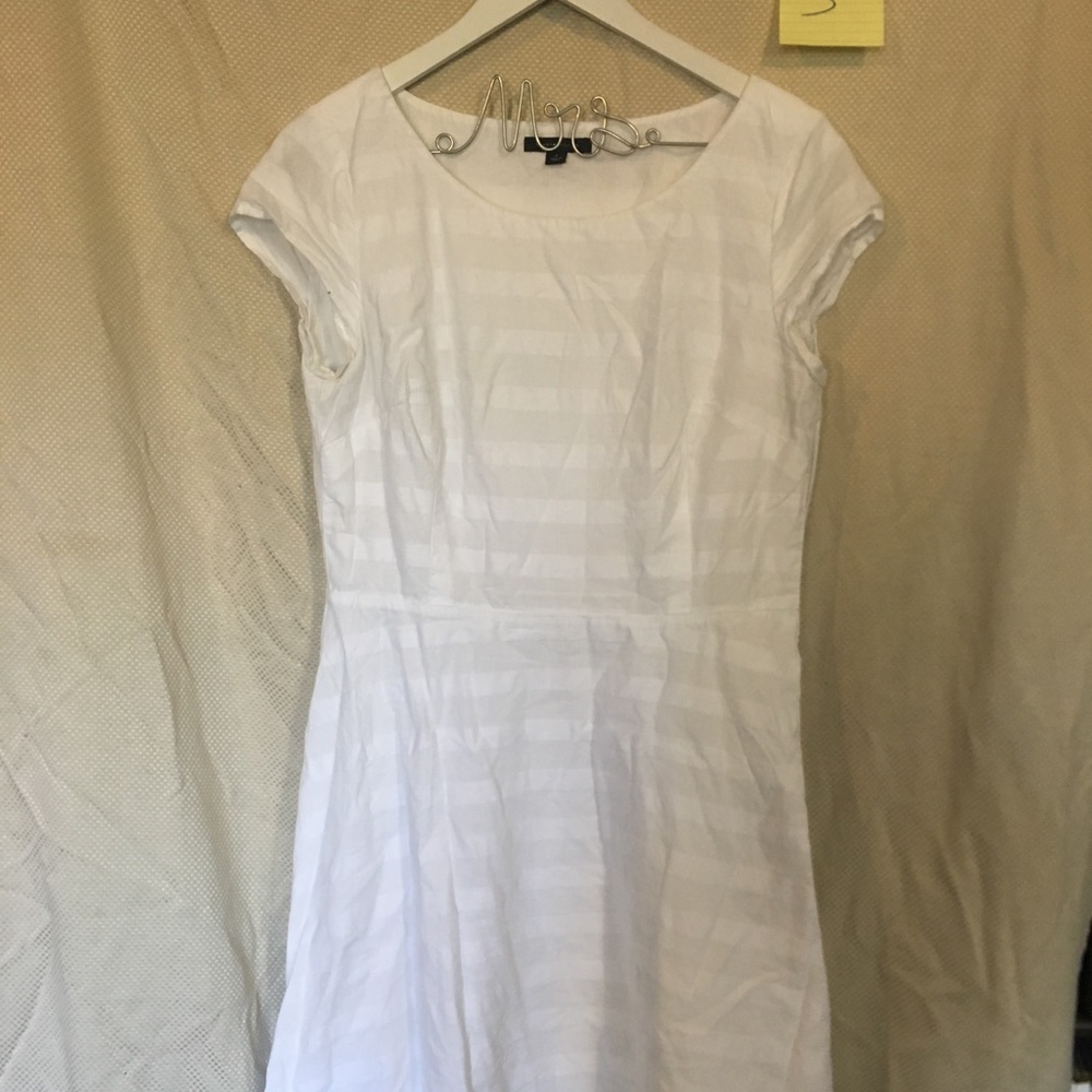 White fit & flare!