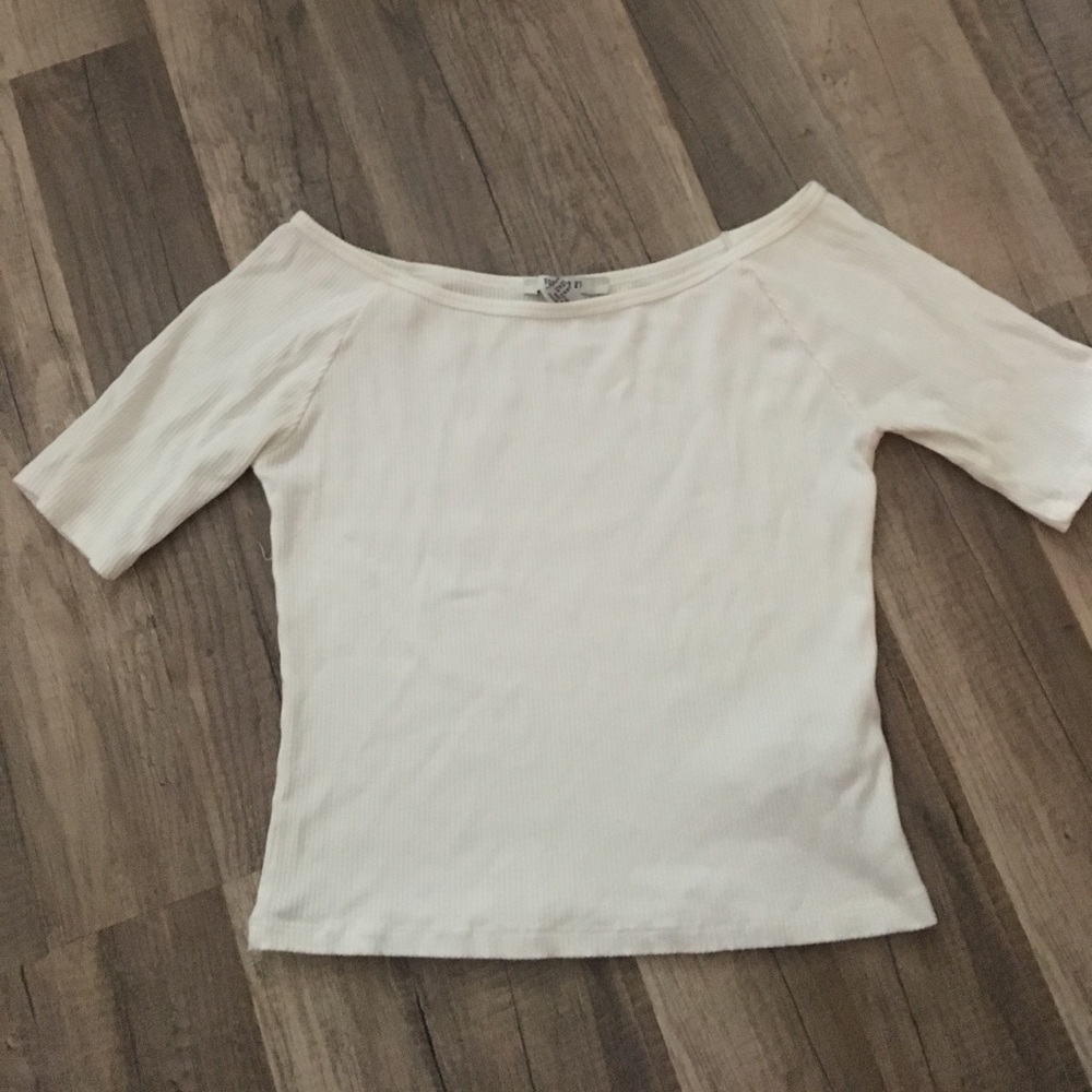 White off the shoulder dropped top