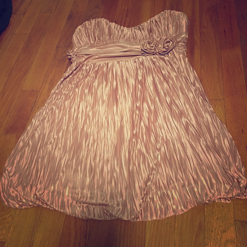 Speechless Sweetheart strapless bubble dress