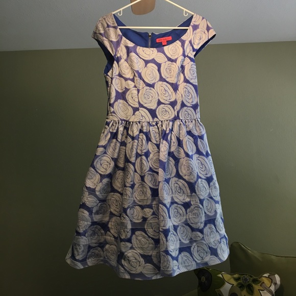 Betsey Johnson Dress size 6 - Picture 2 of 2