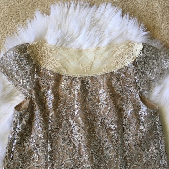 ANTHROPOLOGIE HD in Paris Silver Lace Top - Picture 6 of 8