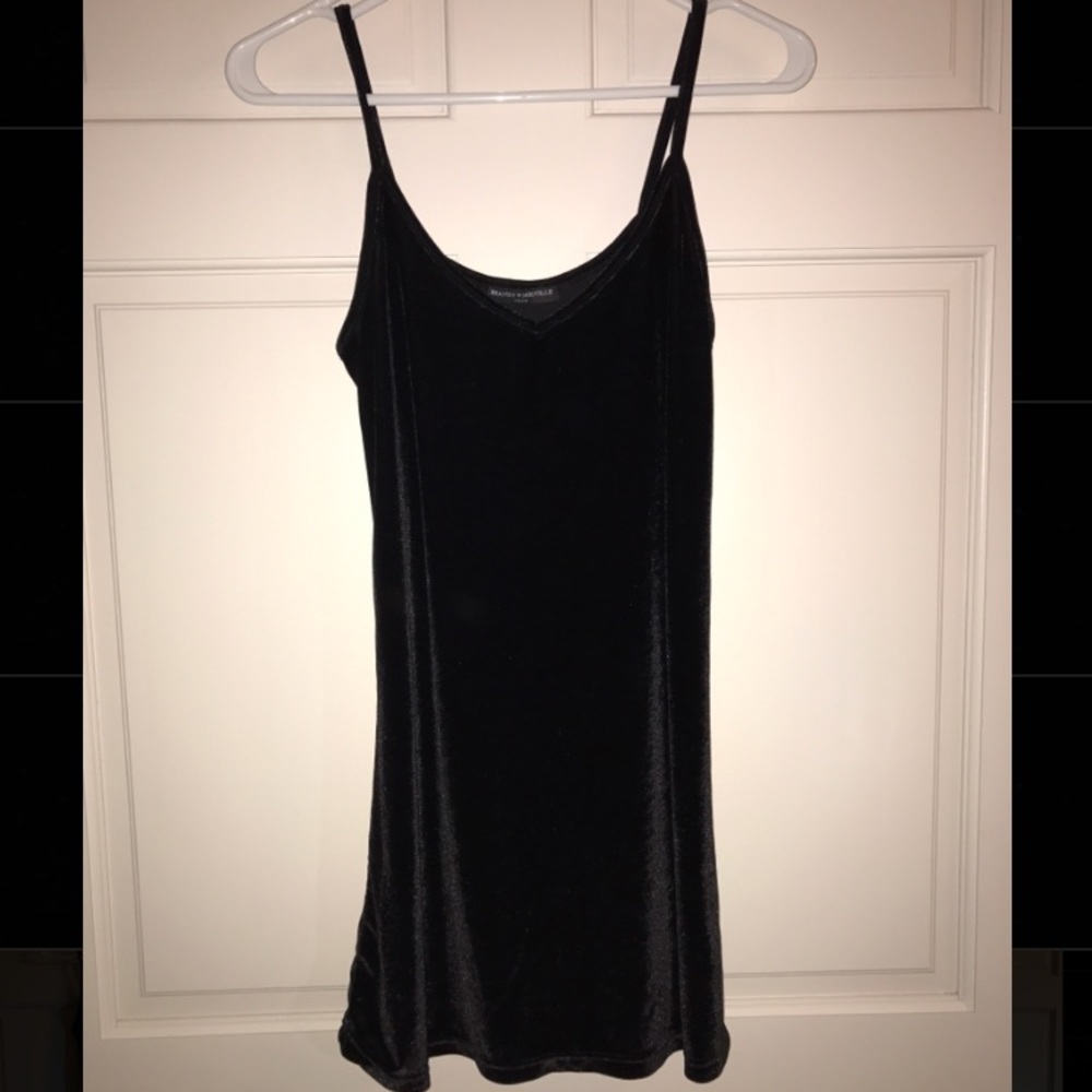 Brandy Melville dress only worn once!