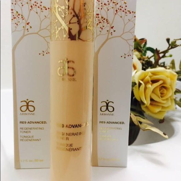 Arbonne RE9 ADVANCE Facial Regenerating Toner - Picture 1 of 5