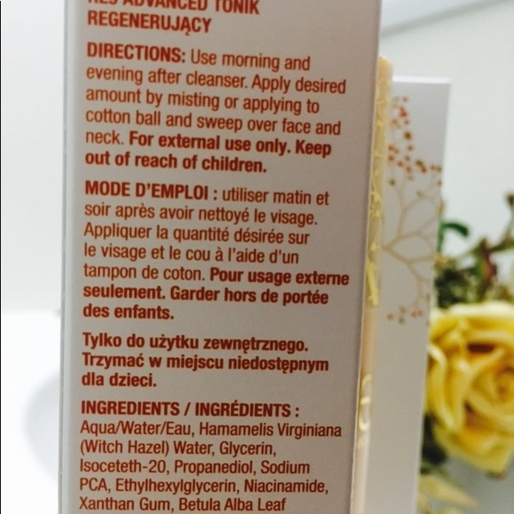 Arbonne RE9 ADVANCE Facial Regenerating Toner - Picture 3 of 5