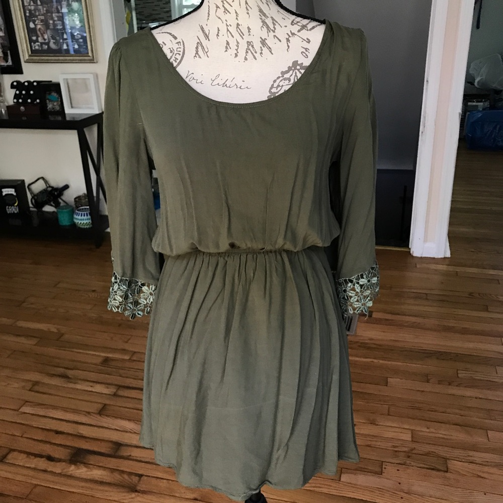 Long sleeved olive green dress