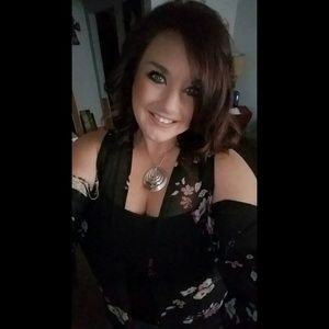 Meet your Posher, Brittney