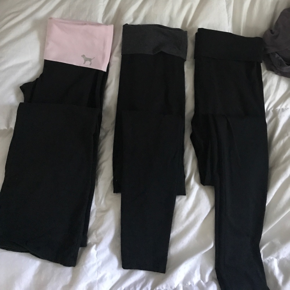 VS &a PINK yoga pants