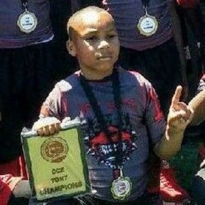 Meet your Posher, Zac