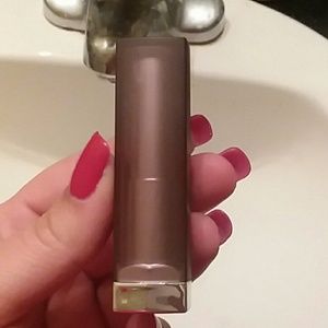 Maybelline lip stick