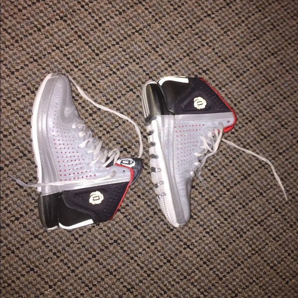 D ROSE - Picture 2 of 5