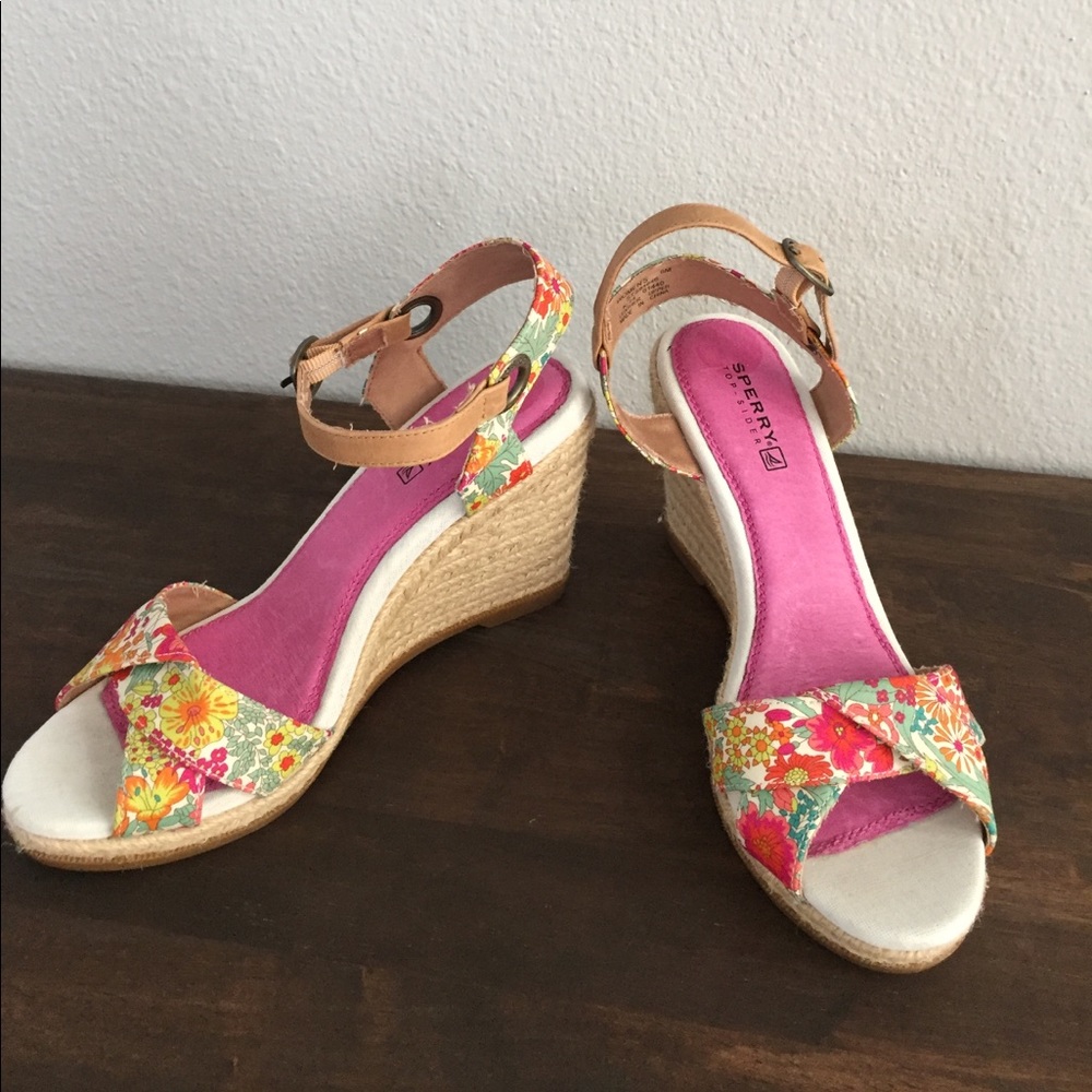 Sperry floral topsider wedge sandals NWOT
