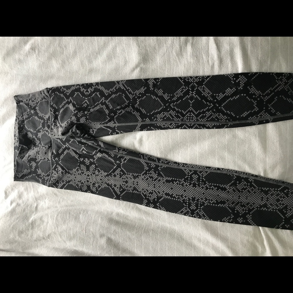 Lululemon Snake Skin Leggings