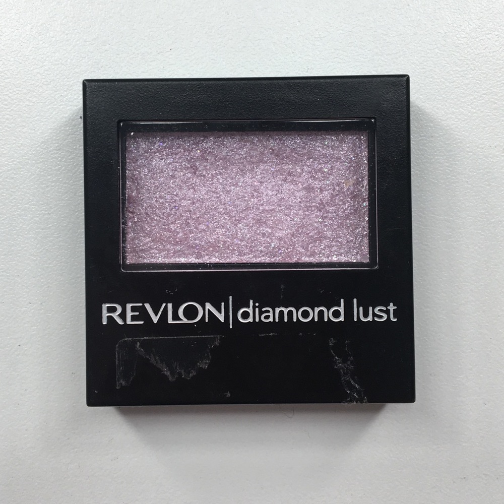 Revlon Diamond Lust eyeshadow (110 starry pink)