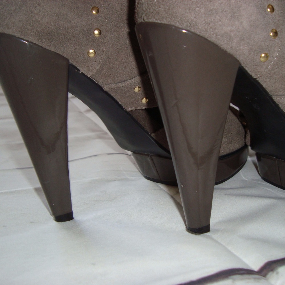 Steve Madden P-Diem Suede Peep-toe Ankle Bootie - Picture 5 of 8