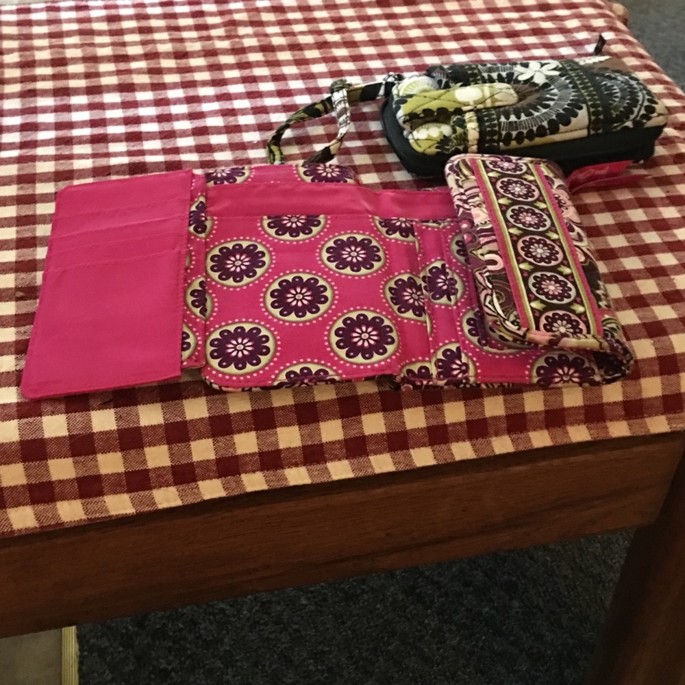 VERA BRADLEY EURO WALLETT