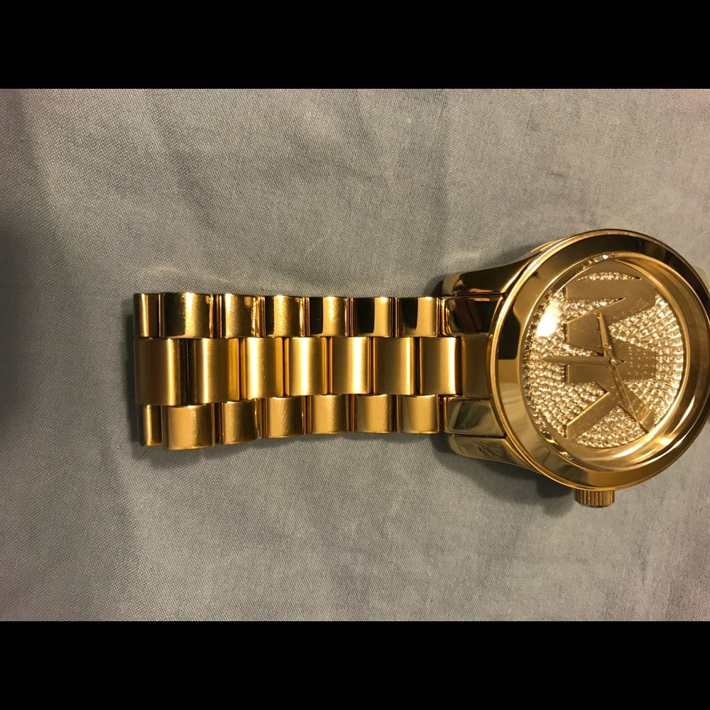 Watch - Picture 4 of 4