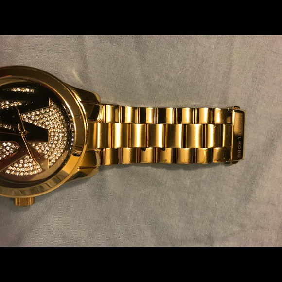 Watch - Picture 3 of 4