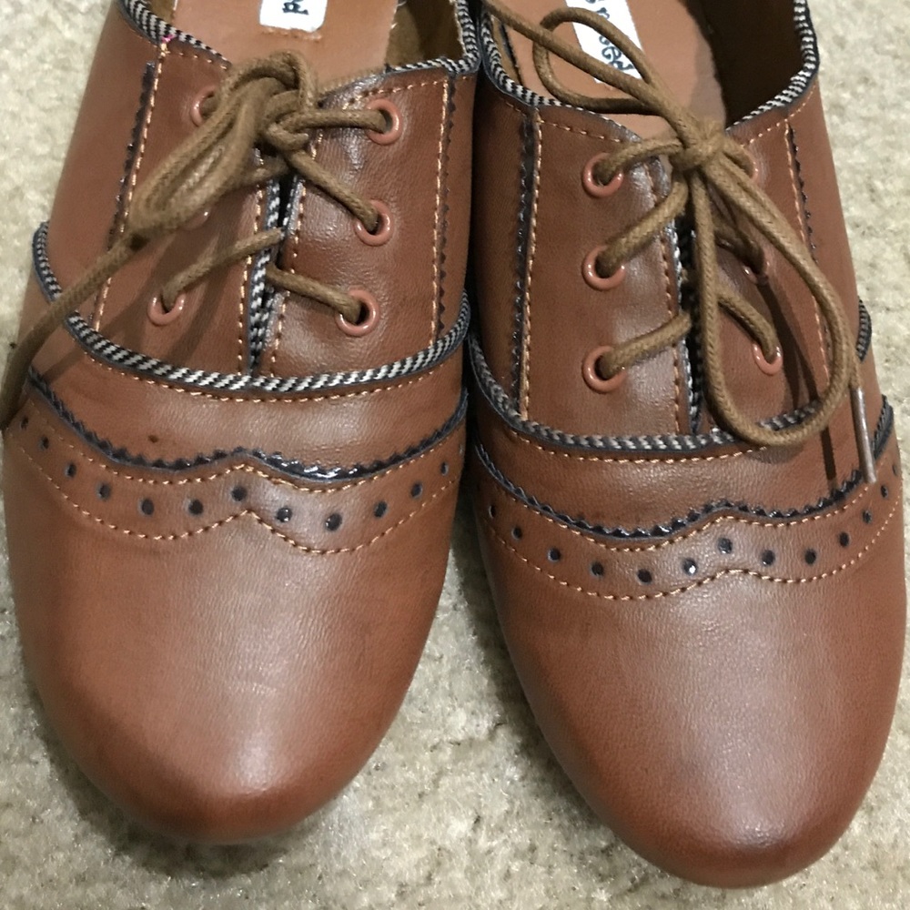 Lace up! Oxfords