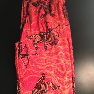 Lularoe Valentine Leggings OS