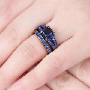 Arctic ❄️Sapphire Ring Set