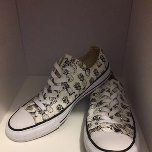 Pineapple Converse