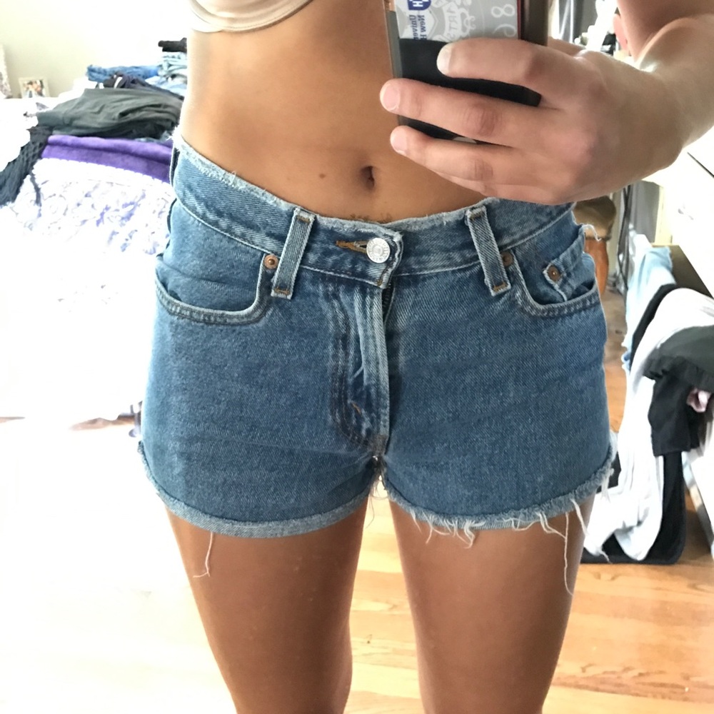 Levi jean shorts