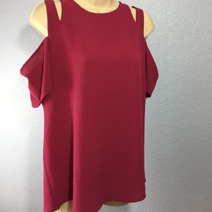 Cold shoulder top
