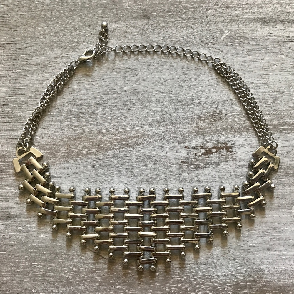 Silver || Necklace