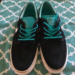 🌟Like New 🌟 Nike SB Size 8 in men's