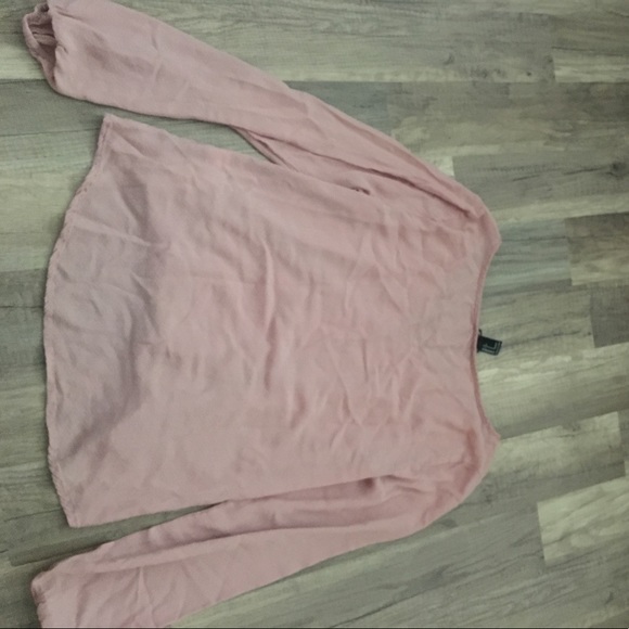 Pink blouse - Picture 3 of 4
