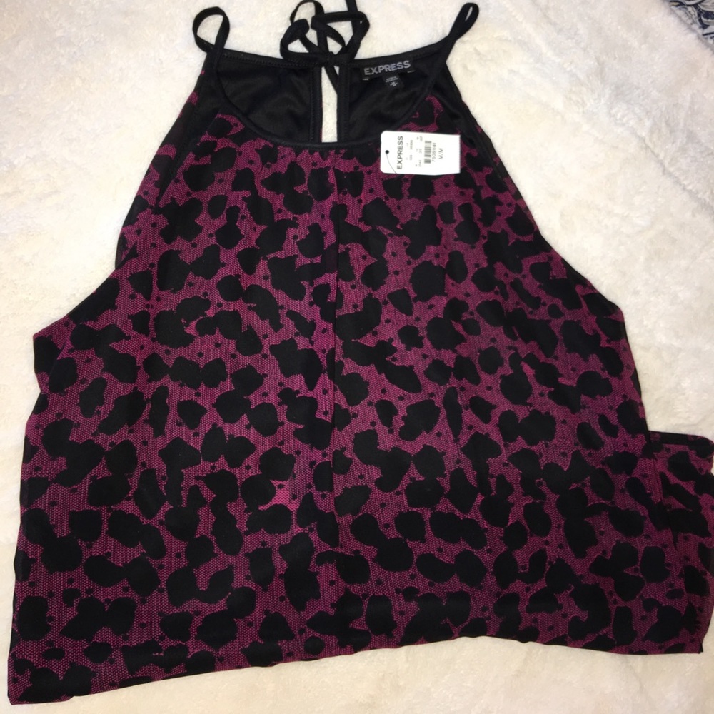 ✨NWT✨ Brand new Express Halter top