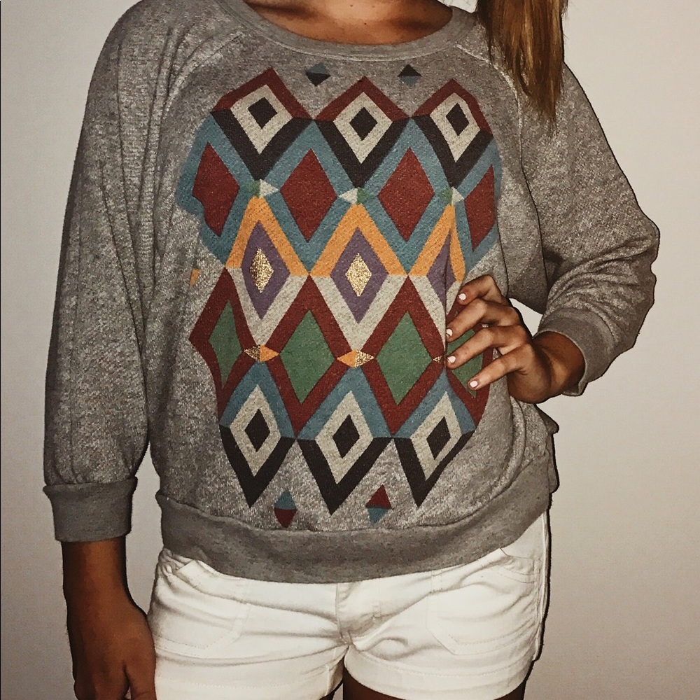 sweatshirt
