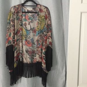 Patterned Kimono with Fringe