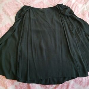 Green short tube top dress.