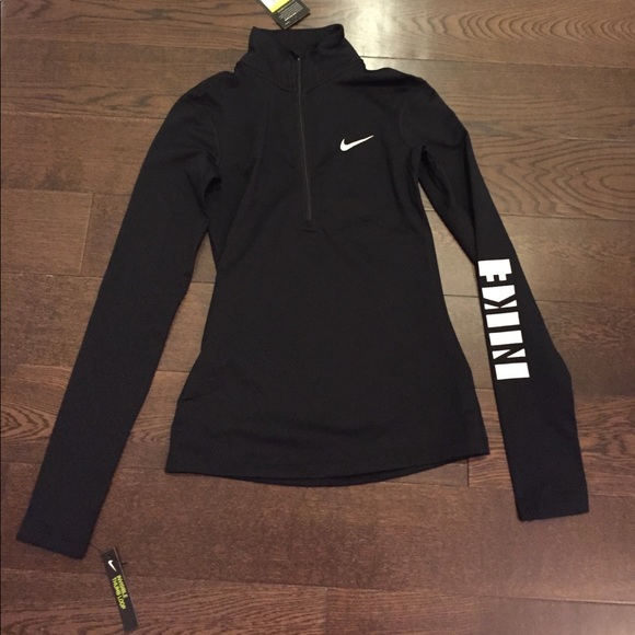 Nike Tops - Nike pro warm top