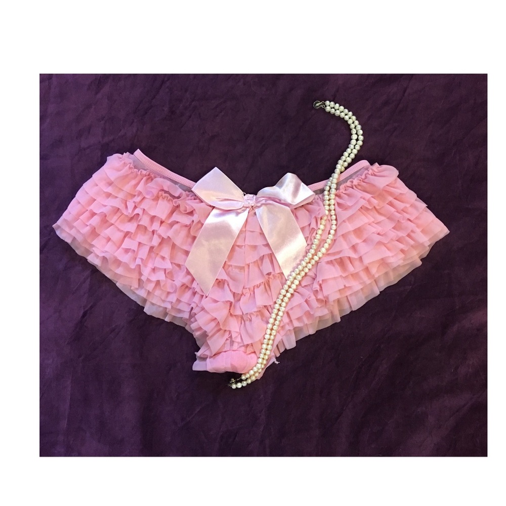 H.O.T Ruffled Bloomers